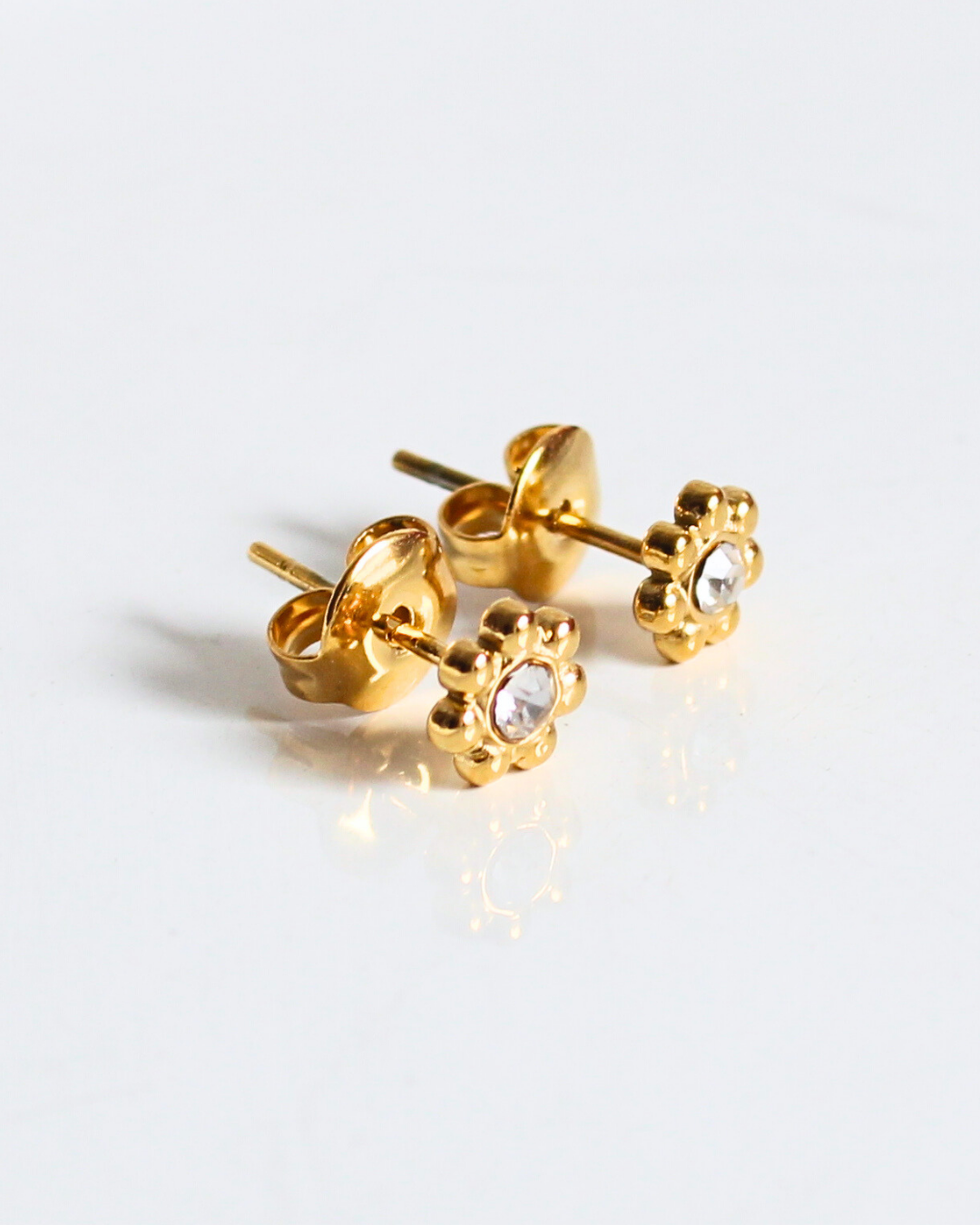 Aretes en forma de flor