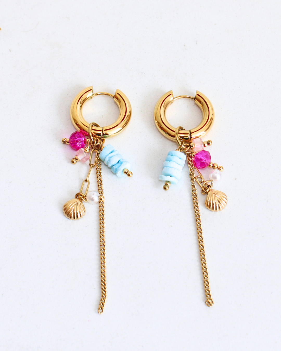 CANDONGAS CON CHARMS DE COLORES