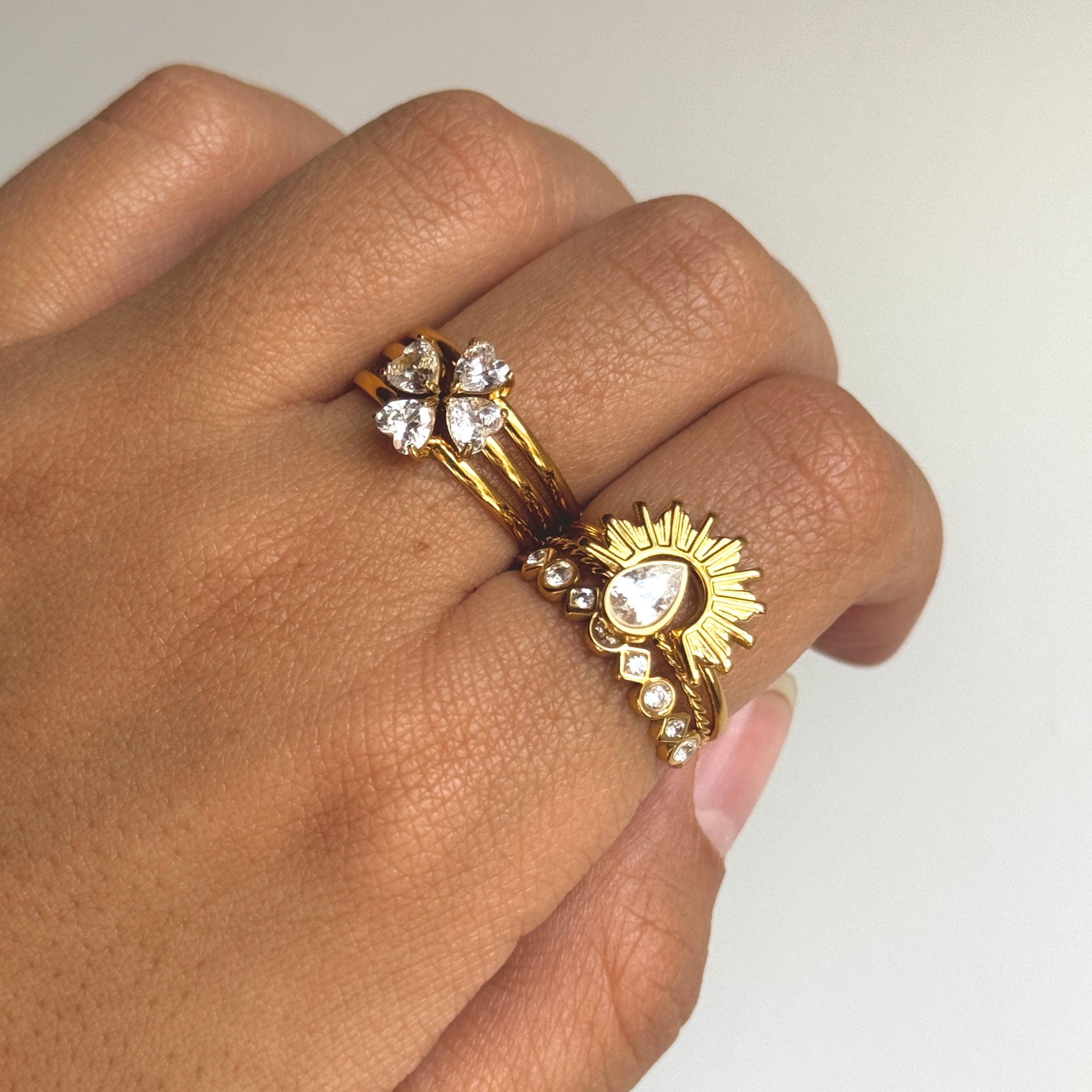 SET DE TRES ANILLOS (CIRCONITAS)