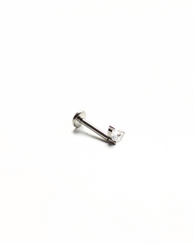 LABRET EN TITANIO EN FORMA DE ALAS