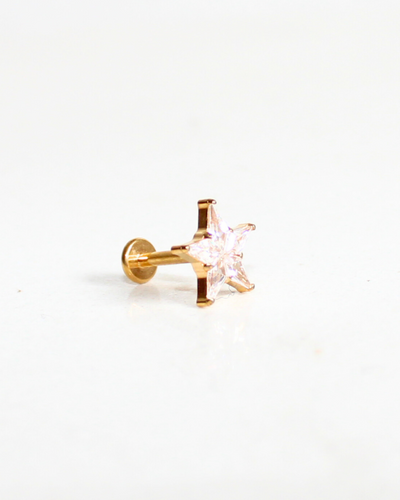 LABRET EN TITANIO EN FORMA ESTRELLA