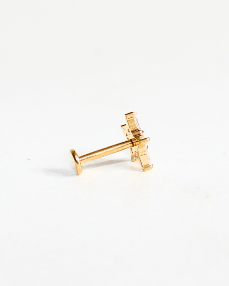 LABRET EN TITANIO EN FORMA ESTRELLA