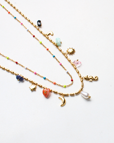COLLAR DOBLE CON PEPAS Y CHARMS DE COLORES