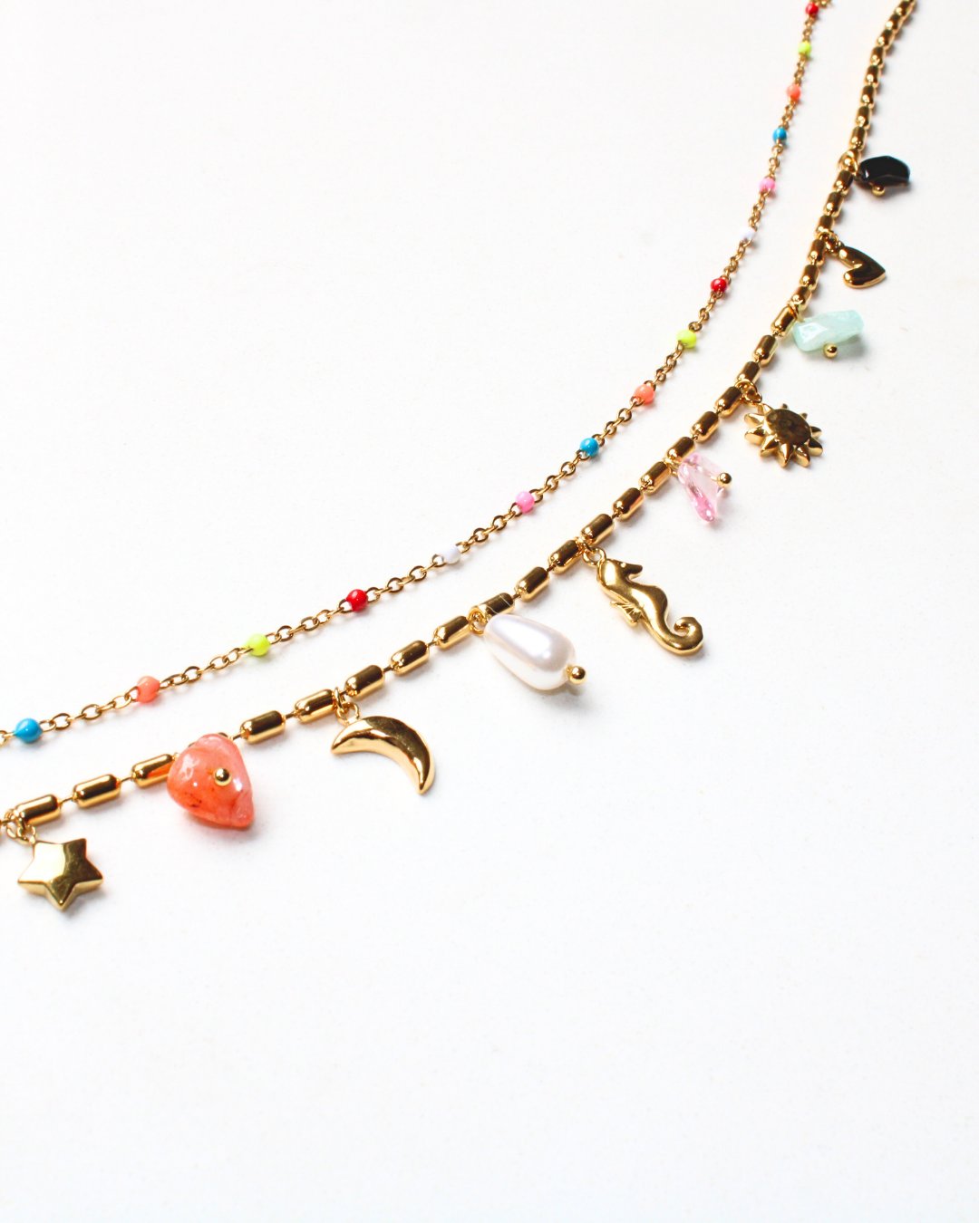 COLLAR DOBLE CON PEPAS Y CHARMS DE COLORES
